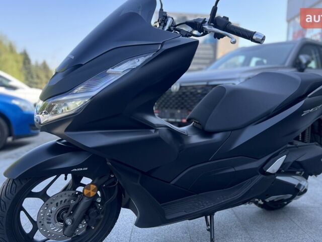 купити нове авто Хонда PCX 125 2024 року від офіційного дилера Дніпромотор Хонда фото