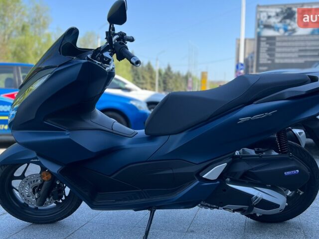 купити нове авто Хонда PCX 125 2024 року від офіційного дилера Дніпромотор Хонда фото