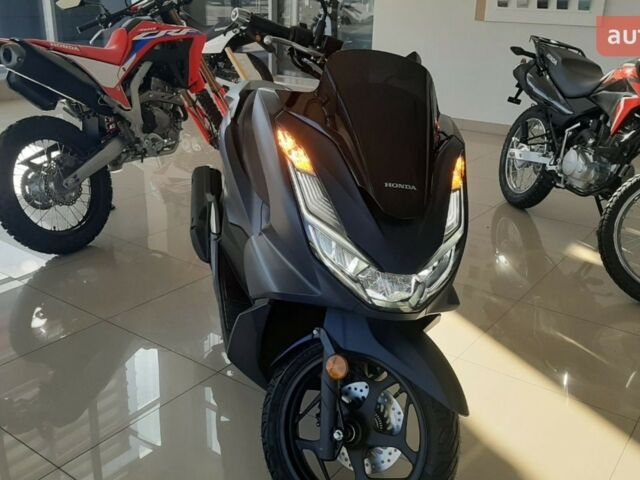 Хонда PCX 125, объемом двигателя 0.13 л и пробегом 0 тыс. км за 3356 $, фото 5 на Automoto.ua