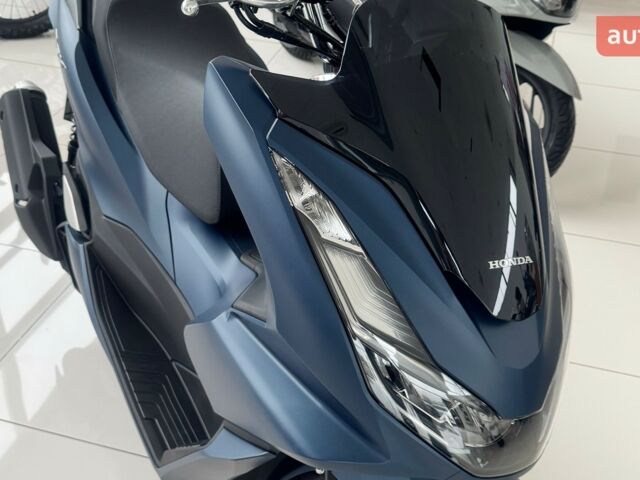 купить новое авто Хонда PCX 125 2024 года от официального дилера «Форсаж авто» Хонда фото