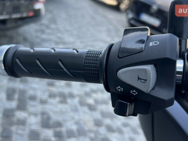 купити нове авто Хонда PCX 125 2024 року від офіційного дилера Дніпромотор Хонда фото