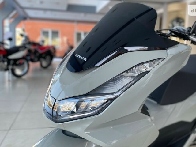 Хонда PCX 125, об'ємом двигуна 0.13 л та пробігом 0 тис. км за 4008 $, фото 3 на Automoto.ua