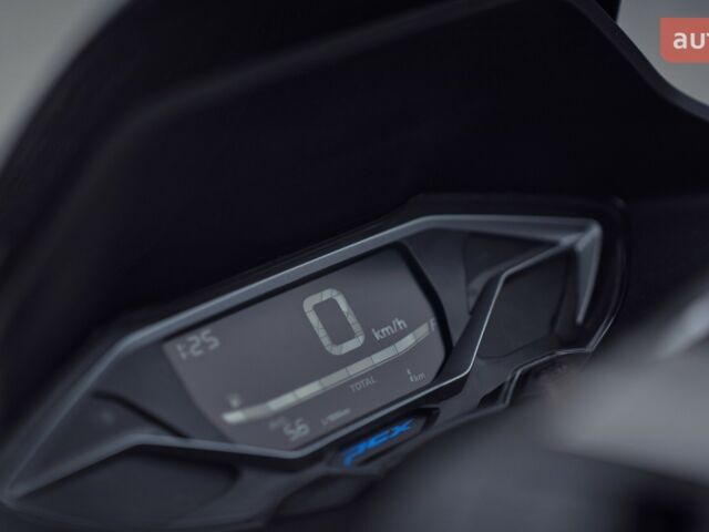 Хонда PCX 125, объемом двигателя 0.13 л и пробегом 0 тыс. км за 3664 $, фото 3 на Automoto.ua