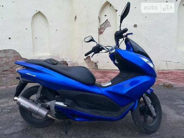 Синій Хонда PCX 125, об'ємом двигуна 0.13 л та пробігом 20 тис. км за 1900 $, фото 3 на Automoto.ua