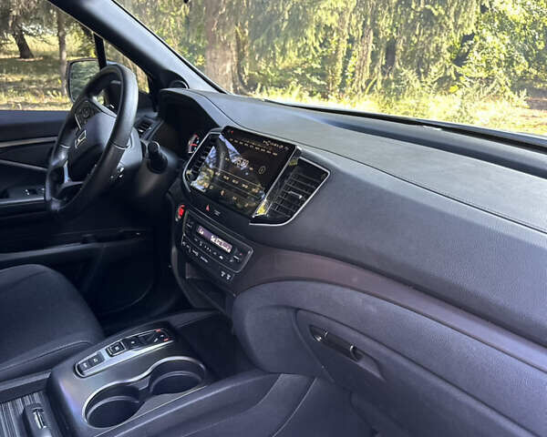 Білий Хонда Пасспорт, об'ємом двигуна 3.47 л та пробігом 82 тис. км за 20499 $, фото 24 на Automoto.ua