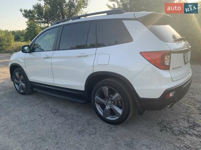 Белый Хонда Пасспорт, объемом двигателя 3.5 л и пробегом 45 тыс. км за 22999 $, фото 4 на Automoto.ua