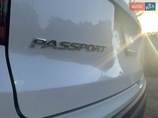 Белый Хонда Пасспорт, объемом двигателя 3.5 л и пробегом 45 тыс. км за 22999 $, фото 32 на Automoto.ua