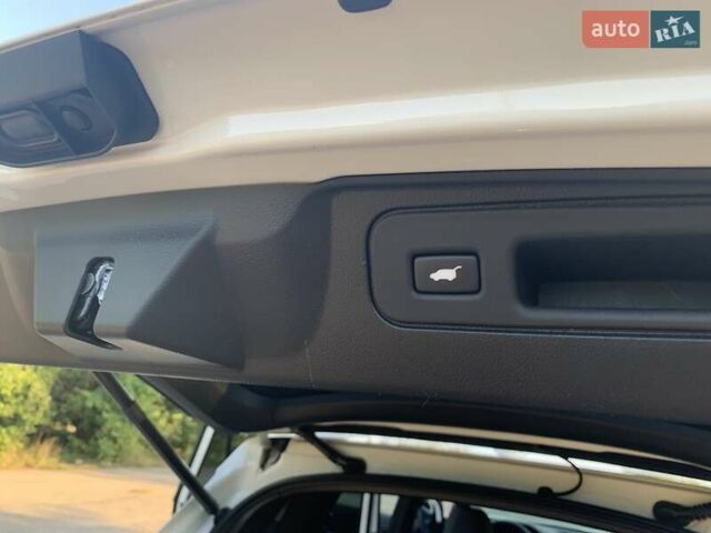 Белый Хонда Пасспорт, объемом двигателя 3.5 л и пробегом 45 тыс. км за 22999 $, фото 53 на Automoto.ua