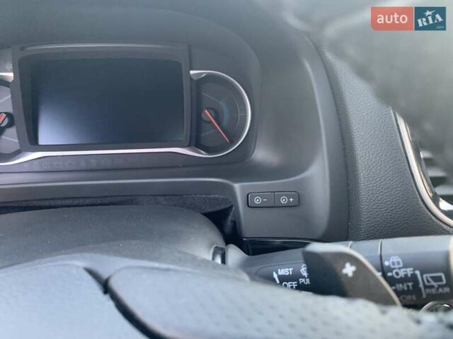 Белый Хонда Пасспорт, объемом двигателя 3.5 л и пробегом 45 тыс. км за 22999 $, фото 60 на Automoto.ua