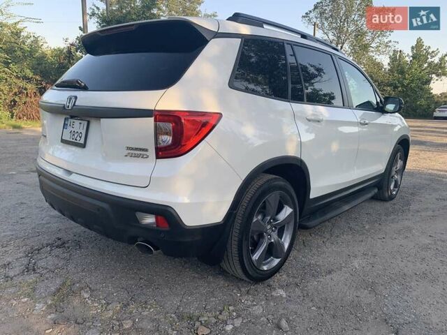 Белый Хонда Пасспорт, объемом двигателя 3.5 л и пробегом 45 тыс. км за 22999 $, фото 6 на Automoto.ua