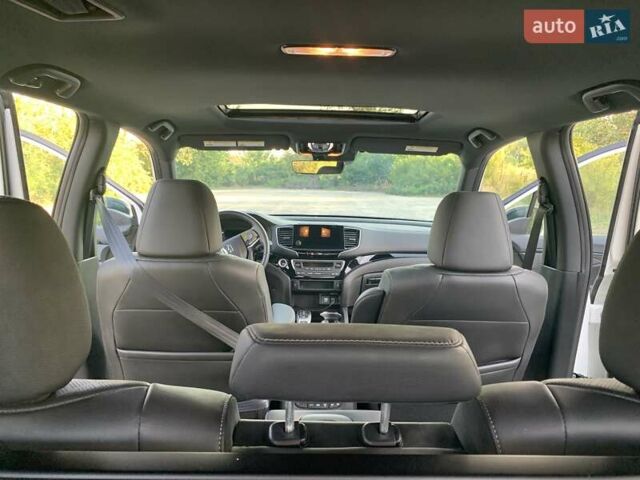 Белый Хонда Пасспорт, объемом двигателя 3.5 л и пробегом 45 тыс. км за 22999 $, фото 56 на Automoto.ua