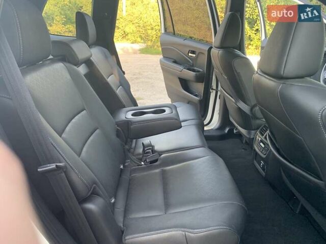 Белый Хонда Пасспорт, объемом двигателя 3.5 л и пробегом 45 тыс. км за 22999 $, фото 46 на Automoto.ua