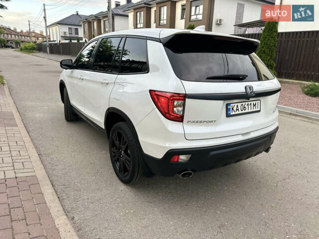 Білий Хонда Пасспорт, об'ємом двигуна 3.47 л та пробігом 82 тис. км за 20499 $, фото 1 на Automoto.ua