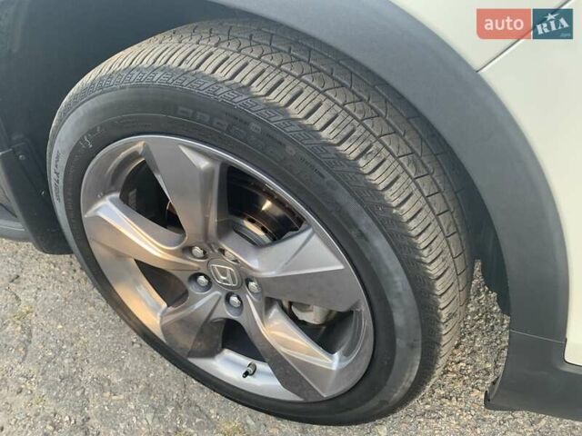 Белый Хонда Пасспорт, объемом двигателя 3.5 л и пробегом 45 тыс. км за 22999 $, фото 29 на Automoto.ua