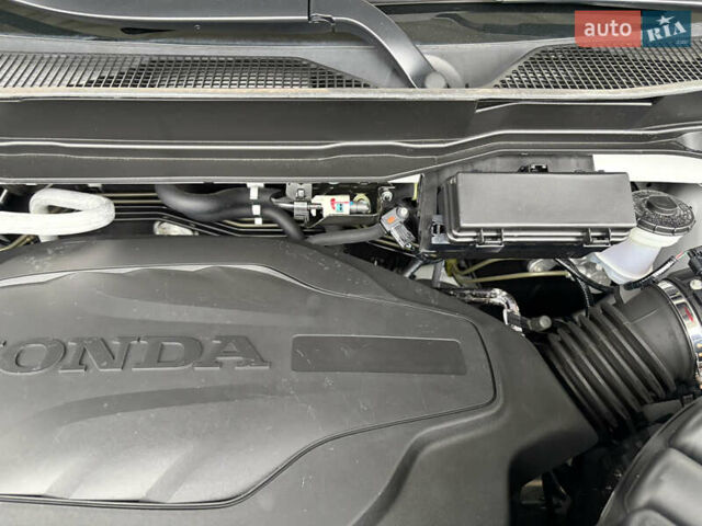 Белый Хонда Пасспорт, объемом двигателя 3.47 л и пробегом 50 тыс. км за 28000 $, фото 36 на Automoto.ua