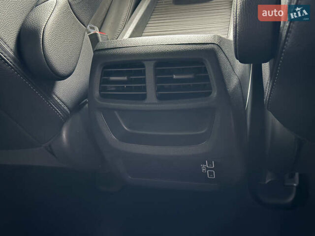 Белый Хонда Пасспорт, объемом двигателя 3.47 л и пробегом 50 тыс. км за 28000 $, фото 13 на Automoto.ua