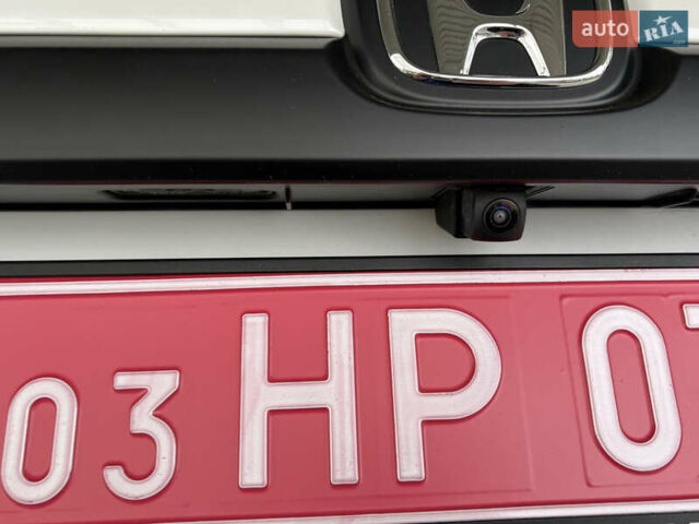 Белый Хонда Пасспорт, объемом двигателя 3.47 л и пробегом 50 тыс. км за 28000 $, фото 15 на Automoto.ua