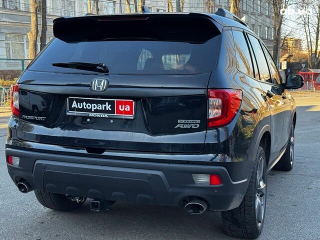 Черный Хонда Пасспорт, объемом двигателя 3.5 л и пробегом 159 тыс. км за 22490 $, фото 12 на Automoto.ua