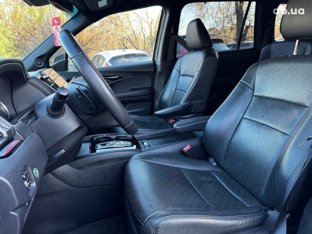 Черный Хонда Пасспорт, объемом двигателя 3.5 л и пробегом 159 тыс. км за 22490 $, фото 32 на Automoto.ua