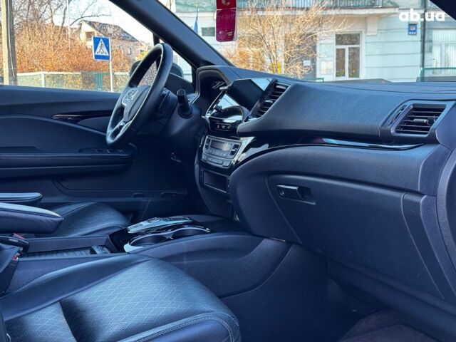 Черный Хонда Пасспорт, объемом двигателя 3.5 л и пробегом 159 тыс. км за 22490 $, фото 41 на Automoto.ua