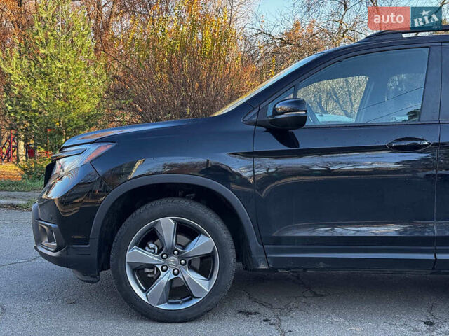 Черный Хонда Пасспорт, объемом двигателя 3.5 л и пробегом 159 тыс. км за 22490 $, фото 19 на Automoto.ua