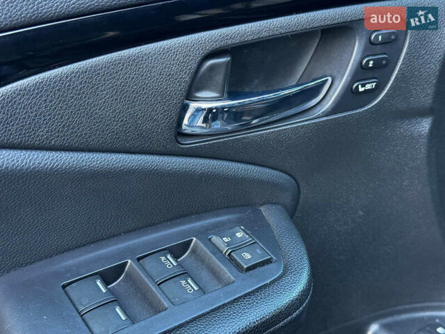 Черный Хонда Пасспорт, объемом двигателя 3.5 л и пробегом 159 тыс. км за 22490 $, фото 29 на Automoto.ua