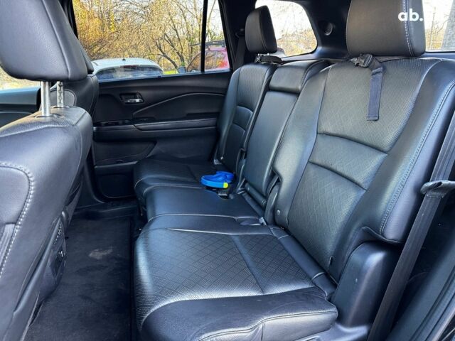 Черный Хонда Пасспорт, объемом двигателя 3.5 л и пробегом 159 тыс. км за 22490 $, фото 23 на Automoto.ua