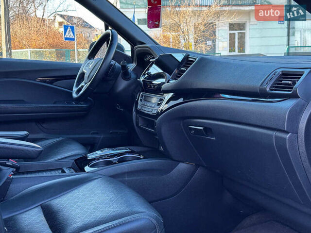 Черный Хонда Пасспорт, объемом двигателя 3.5 л и пробегом 159 тыс. км за 22490 $, фото 42 на Automoto.ua