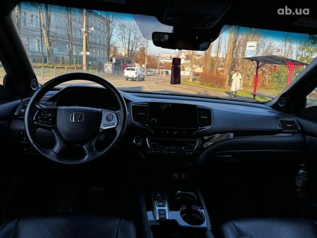Черный Хонда Пасспорт, объемом двигателя 3.5 л и пробегом 159 тыс. км за 22490 $, фото 25 на Automoto.ua