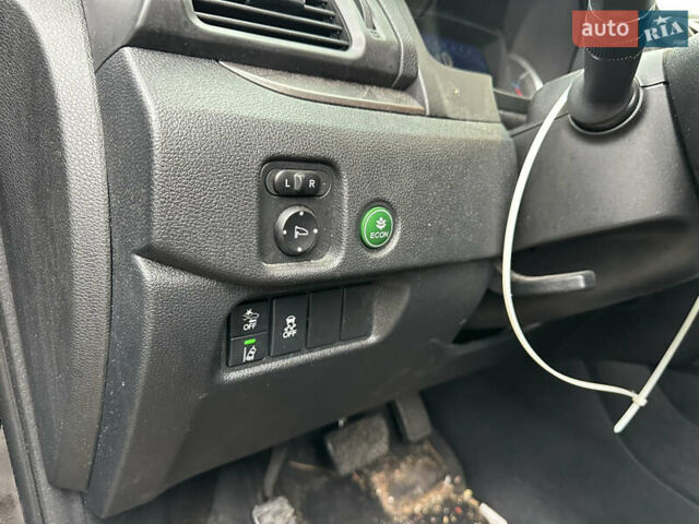 Черный Хонда Пасспорт, объемом двигателя 3.5 л и пробегом 113 тыс. км за 15700 $, фото 10 на Automoto.ua