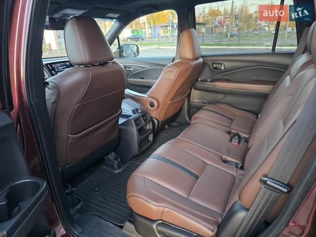 Красный Хонда Пасспорт, объемом двигателя 3.47 л и пробегом 87 тыс. км за 21999 $, фото 44 на Automoto.ua