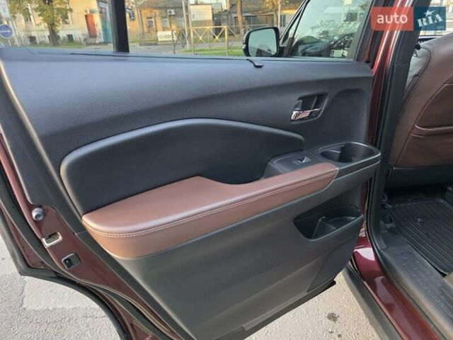 Красный Хонда Пасспорт, объемом двигателя 3.47 л и пробегом 87 тыс. км за 21999 $, фото 45 на Automoto.ua