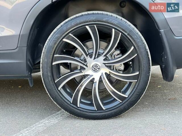 Серый Хонда Пасспорт, объемом двигателя 3.5 л и пробегом 50 тыс. км за 18200 $, фото 7 на Automoto.ua