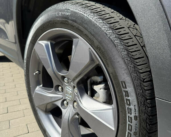 Сірий Хонда Пасспорт, об'ємом двигуна 3.47 л та пробігом 73 тис. км за 25000 $, фото 15 на Automoto.ua