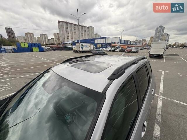 Серый Хонда Пасспорт, объемом двигателя 3.47 л и пробегом 57 тыс. км за 32000 $, фото 8 на Automoto.ua