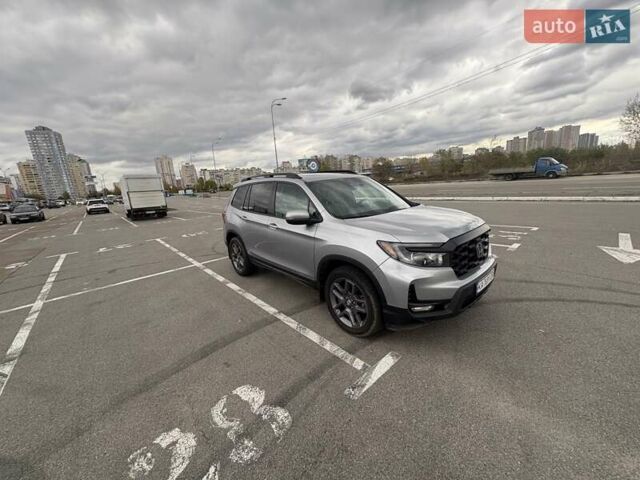 Серый Хонда Пасспорт, объемом двигателя 3.47 л и пробегом 57 тыс. км за 32000 $, фото 1 на Automoto.ua