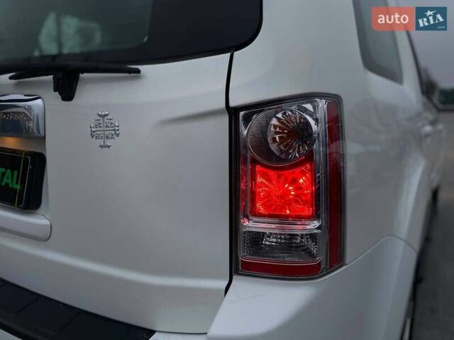 Белый Хонда Пилот, объемом двигателя 3.47 л и пробегом 224 тыс. км за 12990 $, фото 12 на Automoto.ua