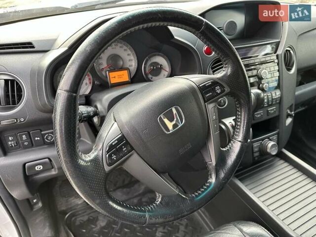 Белый Хонда Пилот, объемом двигателя 3.5 л и пробегом 288 тыс. км за 17530 $, фото 7 на Automoto.ua