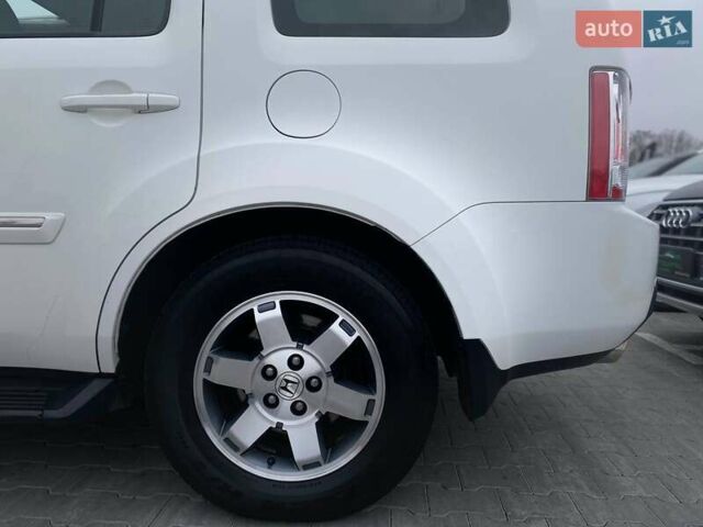 Белый Хонда Пилот, объемом двигателя 3.47 л и пробегом 224 тыс. км за 12990 $, фото 10 на Automoto.ua