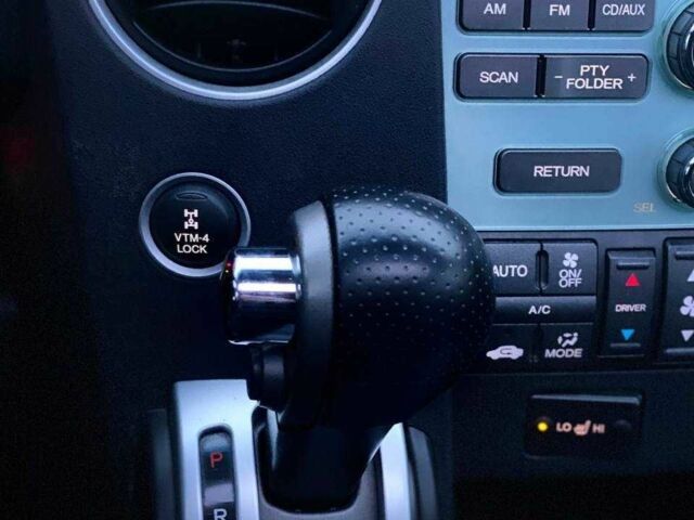 Белый Хонда Пилот, объемом двигателя 3.5 л и пробегом 224 тыс. км за 12990 $, фото 19 на Automoto.ua