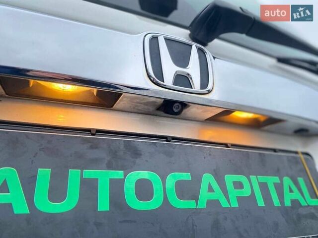 Белый Хонда Пилот, объемом двигателя 3.47 л и пробегом 224 тыс. км за 12990 $, фото 14 на Automoto.ua