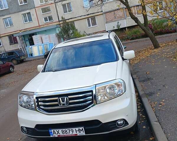 Білий Хонда Пілот, об'ємом двигуна 3.5 л та пробігом 130 тис. км за 15200 $, фото 1 на Automoto.ua