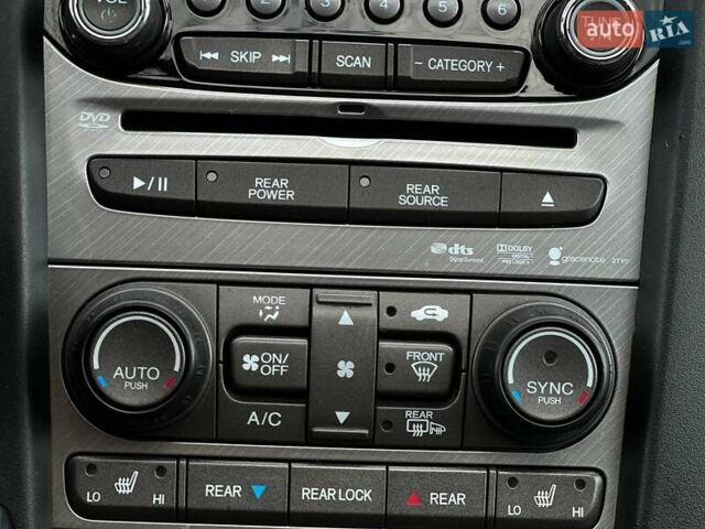 Хонда Пилот 2014 в Киеве на Automoto.ua Белый Хонда Пилот, объемом двигателя 3.5 л и пробегом 262 тыс. км за 12990 $, фото 35 на Automoto.ua