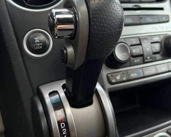 Белый Хонда Пилот, объемом двигателя 3.5 л и пробегом 262 тыс. км за 13990 $, фото 33 на Automoto.ua