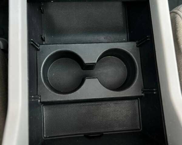 Хонда Пилот 2014 в Киеве на Automoto.ua Белый Хонда Пилот, объемом двигателя 3.5 л и пробегом 262 тыс. км за 12990 $, фото 42 на Automoto.ua