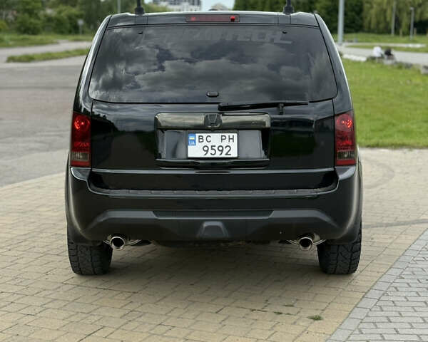Белый Хонда Пилот, объемом двигателя 3.47 л и пробегом 320 тыс. км за 15000 $, фото 2 на Automoto.ua