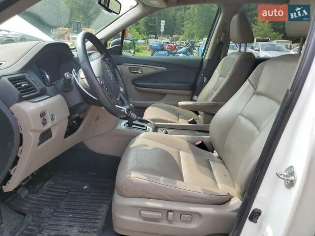 Білий Хонда Пілот, об'ємом двигуна 3.47 л та пробігом 132 тис. км за 2200 $, фото 6 на Automoto.ua
