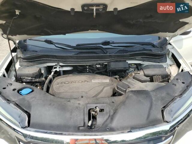 Білий Хонда Пілот, об'ємом двигуна 3.47 л та пробігом 132 тис. км за 2200 $, фото 11 на Automoto.ua