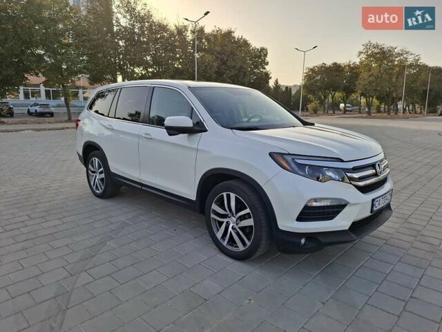 Білий Хонда Пілот, об'ємом двигуна 3.47 л та пробігом 50 тис. км за 21850 $, фото 6 на Automoto.ua