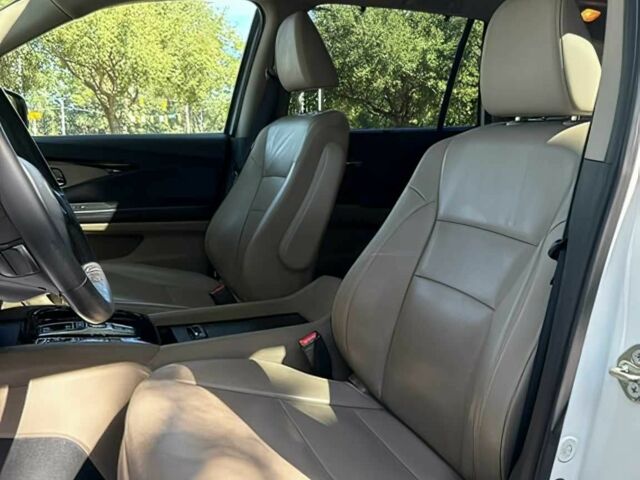 Белый Хонда Пилот, объемом двигателя 3.5 л и пробегом 70 тыс. км за 15000 $, фото 8 на Automoto.ua